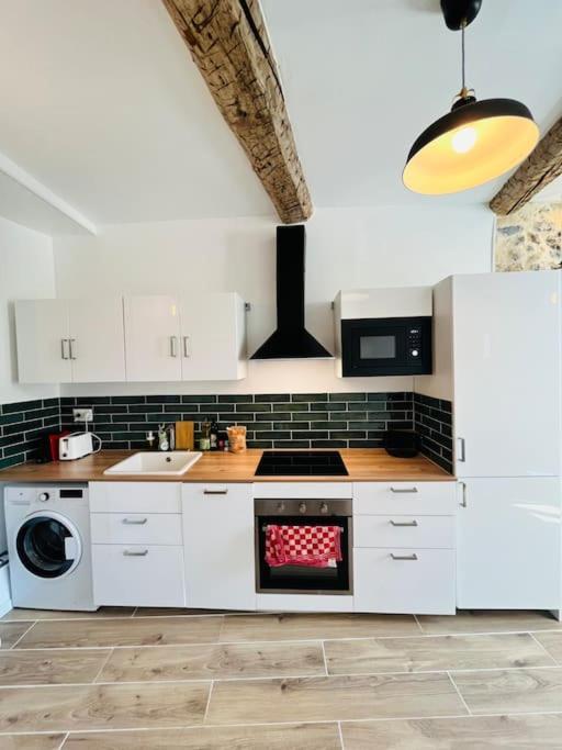 Superbe appartement au coeur du Mourillon refais à neuf proche des plage Tolone Esterno foto